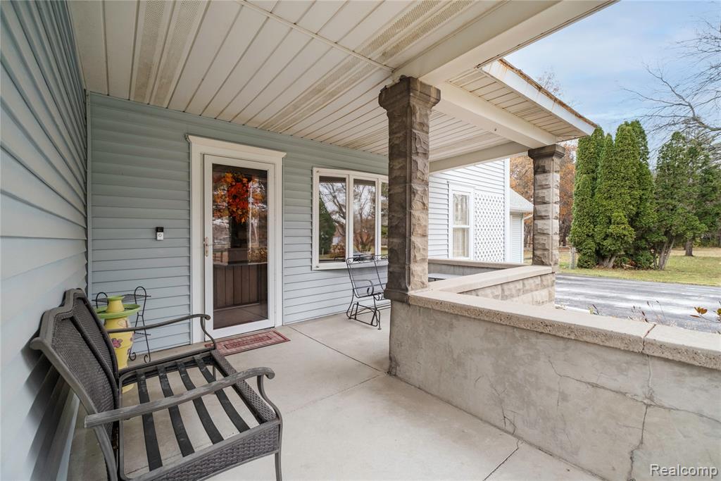 2428 Hubbard Road, Monroe, MI 48161 — Photo 7