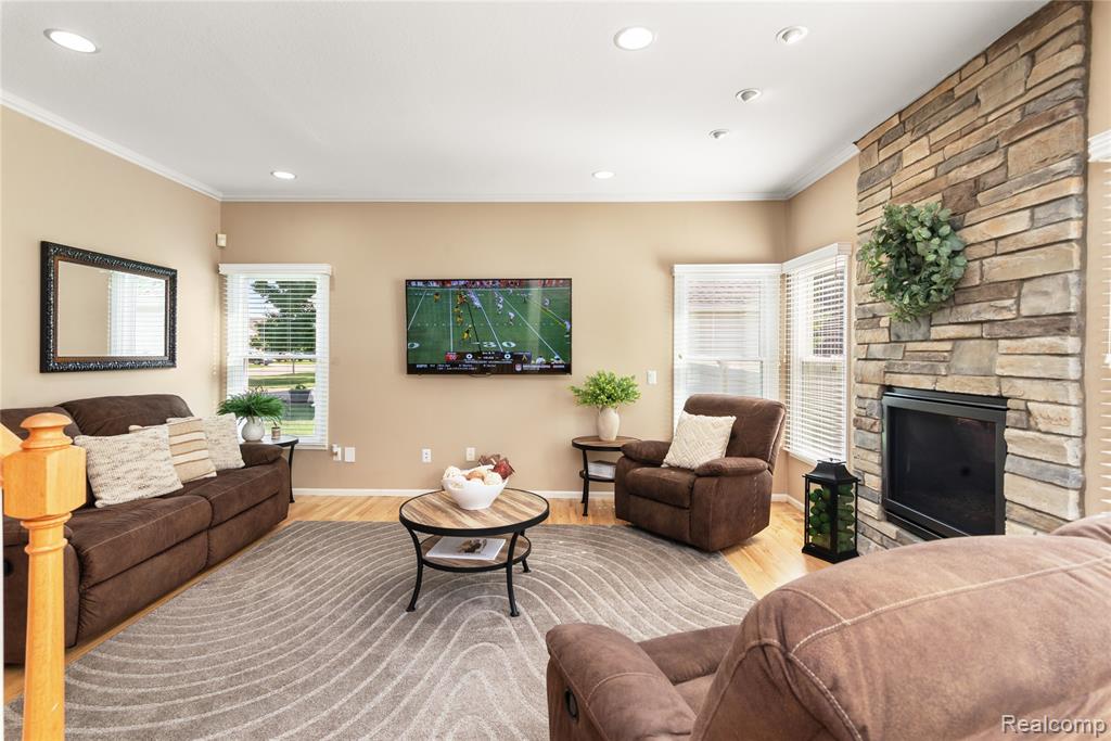 8316 N Port, Grand Blanc, MI 48439 — Photo 11