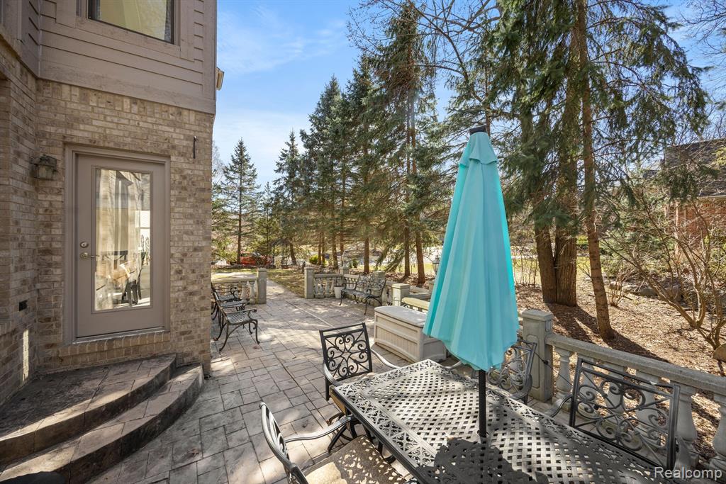 6307 WILDWOOD Lane, West Bloomfield, MI 48324 — Photo 52