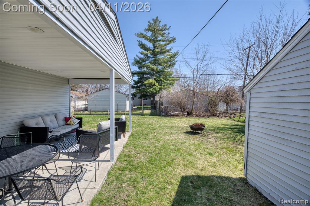 8416 Hugh Street, Westland, MI — Photo 22
