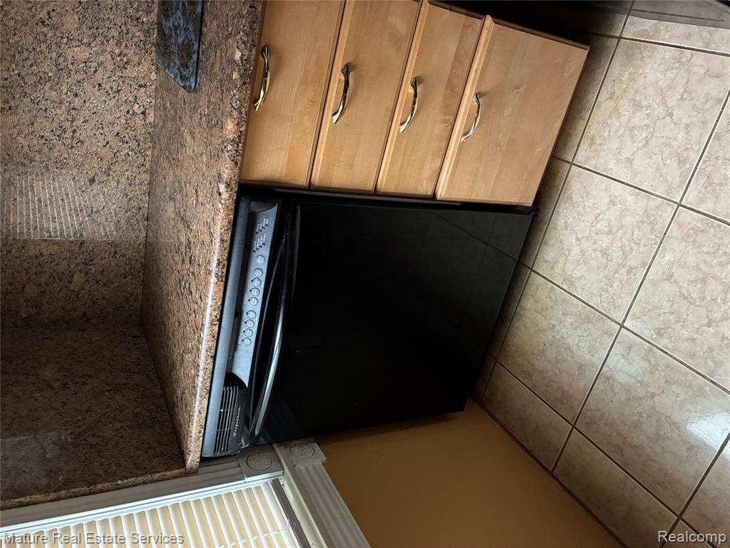 13585 Rockdale Street, Detroit, MI 48223 — Photo 14