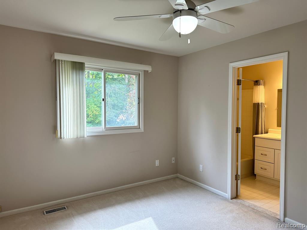 43841 ALGONQUIN Drive, Novi, MI — Photo 20