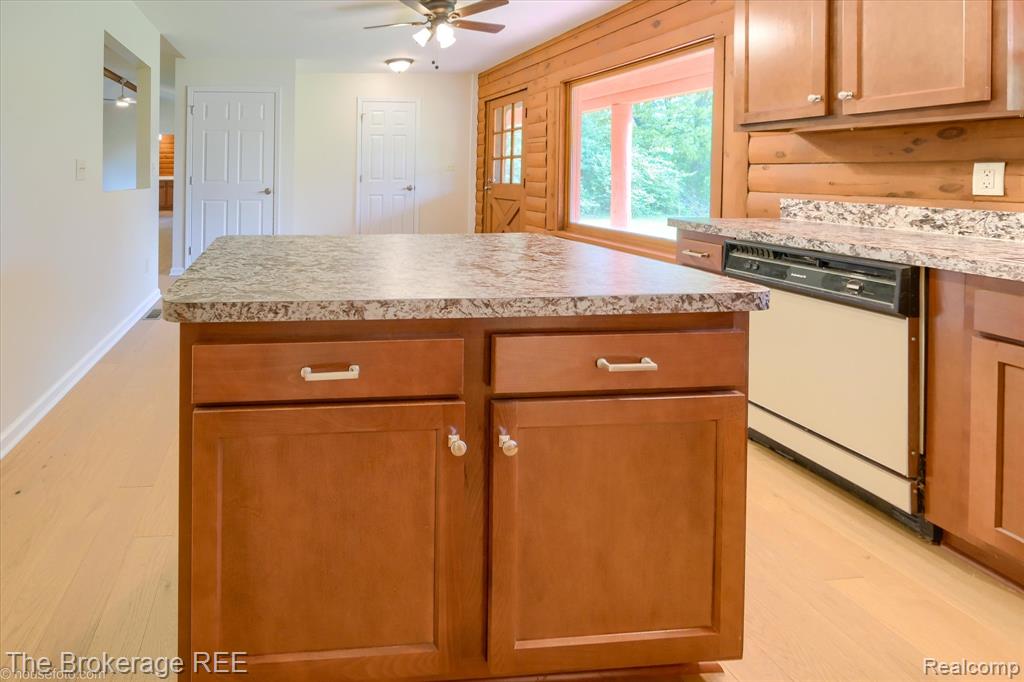 1077 Hadley Road, Lapeer, MI 48446 — Photo 22