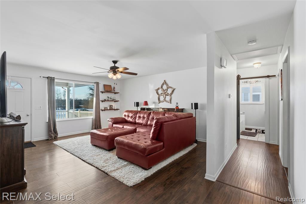 8548 Tim Tam Trail, Flushing, MI 48433 — Photo 20