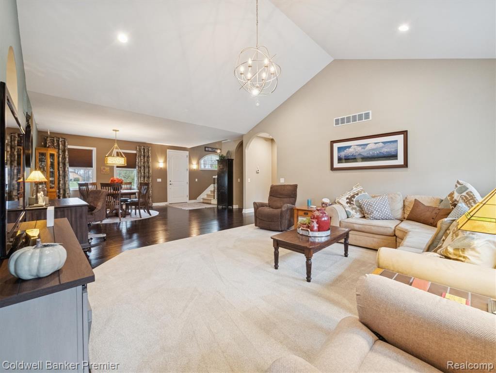 214 Presidio Drive, Ortonville, MI 48462 — Photo 10