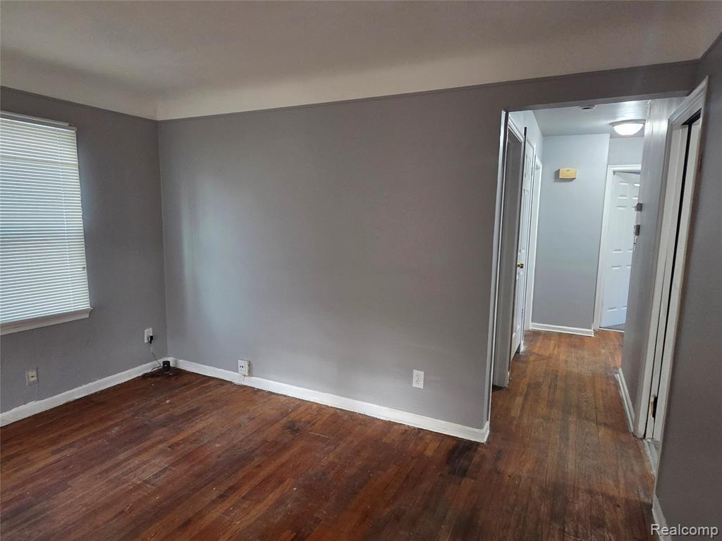 12217 Plainview Avenue, Detroit, MI 48228 — Photo 5