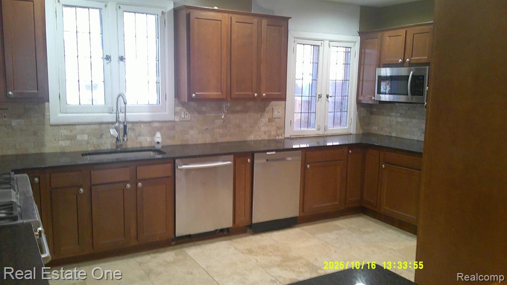 18405 Wildemere Street, Detroit, MI 48221 — Photo 10