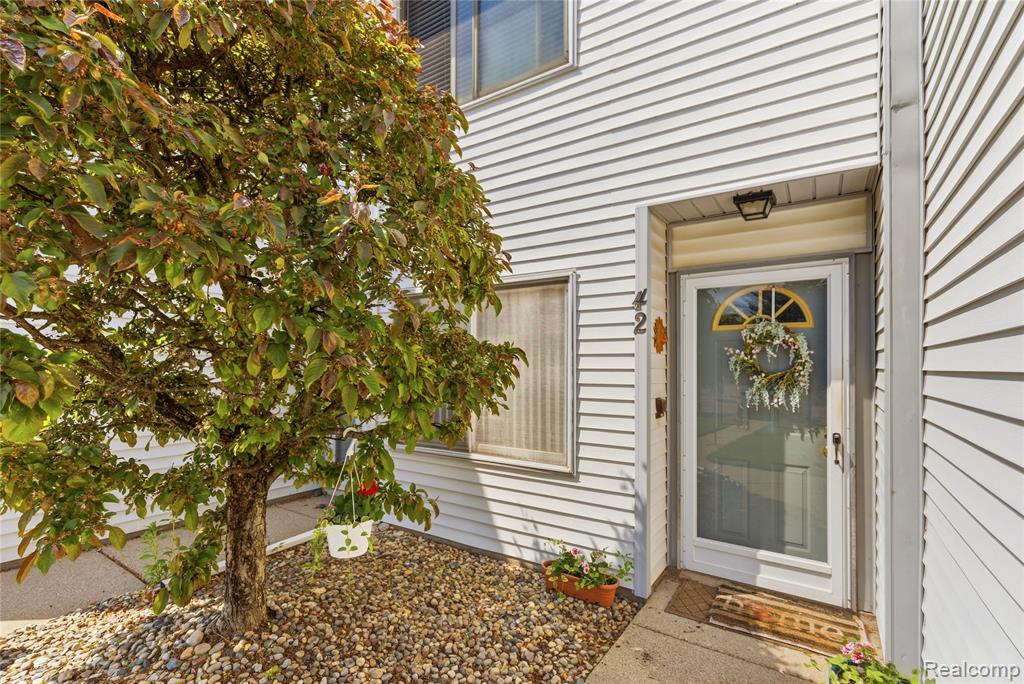42 Rosebud Lane, Mount Clemens, MI 48043 — Photo 3