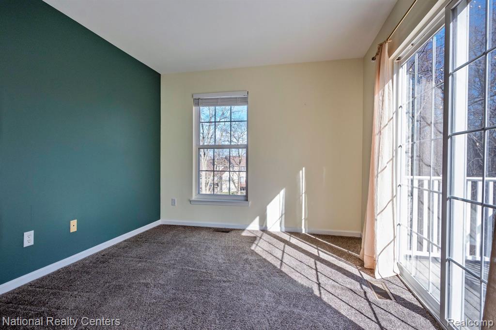 693 ABBINGTON Court, Howell, MI 48843 — Photo 14