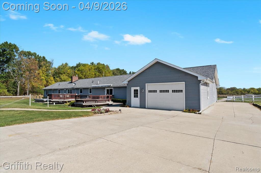 6005 Carscadden Way, Highland, MI — Photo 8