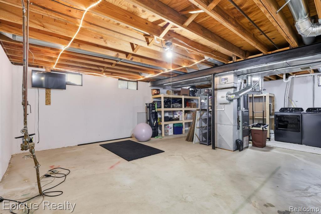 3411 Ashley Drive, Orion, MI — Photo 27
