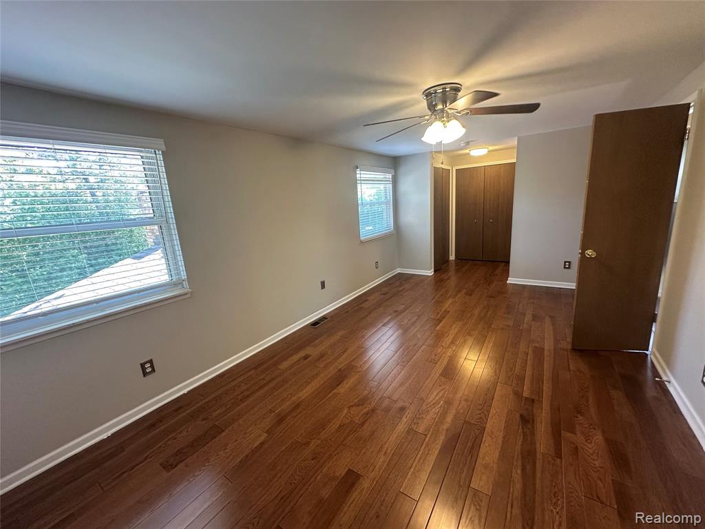 7534 Charrington Drive, Canton, MI 48187 — Photo 17