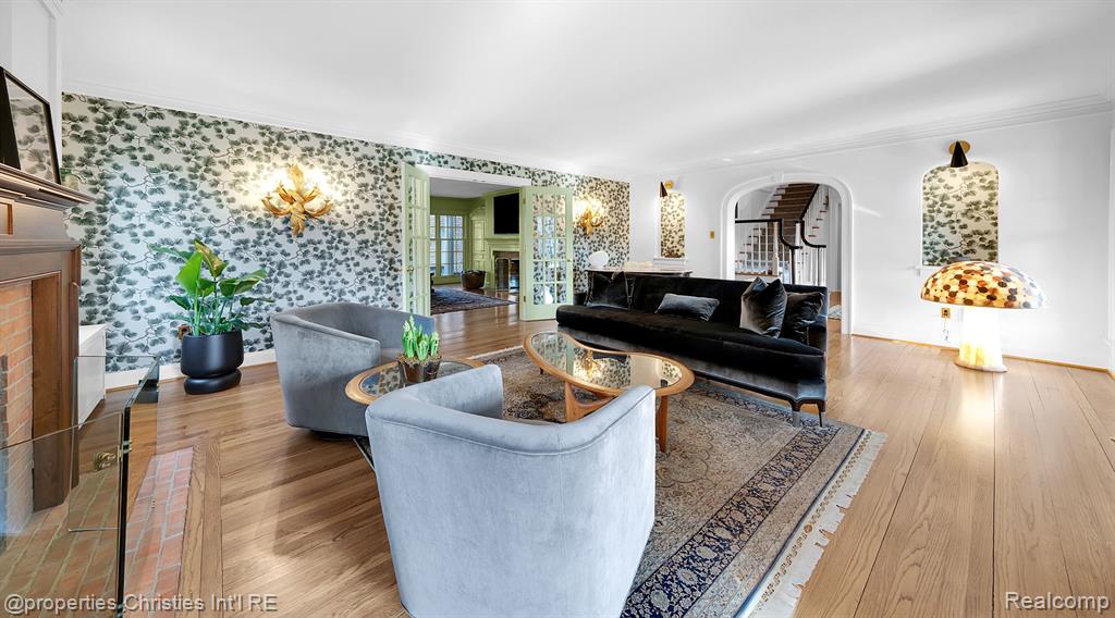 991 N Glenhurst Drive, Birmingham, MI 48009 — Photo 26