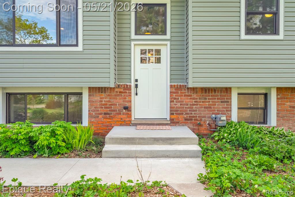 2669 Ripple Court, White Lake, MI 48383 — Photo 10
