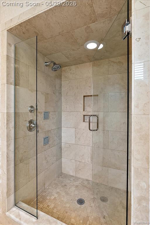 2570 Stoneykirk Court, Rochester, MI 48306 — Photo 20