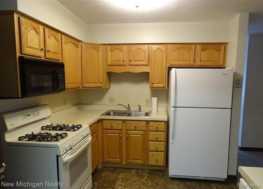 496 2ND Street, Addison, MI 49220 — Photo 5