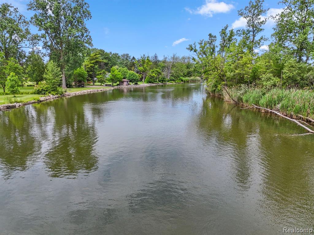 7215 S HURON RIVER Drive, South Rockwood, MI — Photo 49
