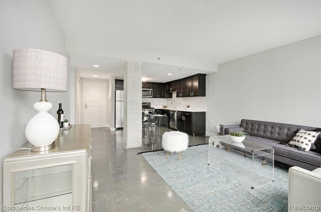 3320 Spinnaker Lane, 2E, Detroit, MI 48207 — Photo 4