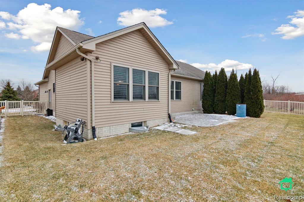 4900 Arbor Crest, Monroe, MI 48161 — Photo 35