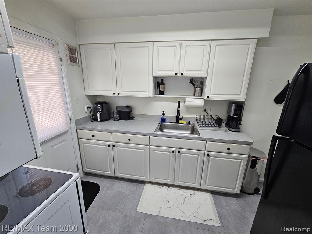 4580 FIRESTONE Street, 4, Dearborn, MI 48126 — Photo 9