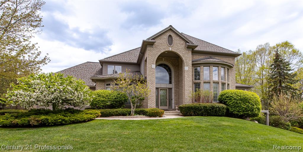 6410 Enclave Drive, Clarkston, MI 48348 — Photo 3