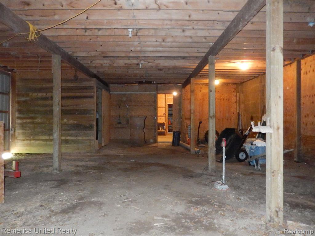 6740 HERBST Road, Brighton, MI 48114 — Photo 54