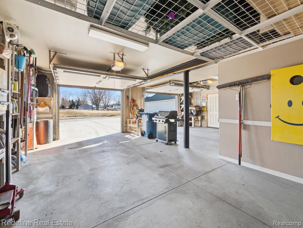 6730 Lakeshore Drive, Newport, MI 48166 — Photo 40