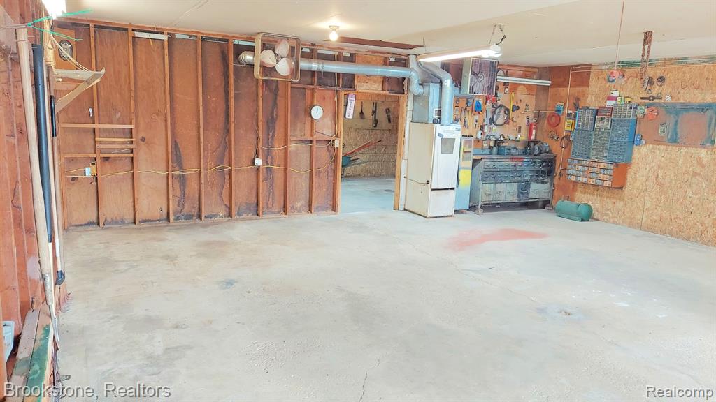 5104 CHESANING Road, Chesaning, MI 48616 — Photo 49