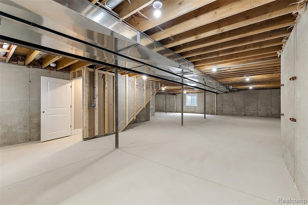 29697 Red Fox Lane, Chesterfield, MI 48047 — Photo 45