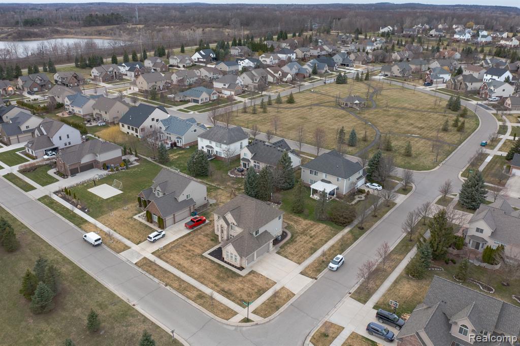 832 W BAY SHORE Drive, Oxford, MI 48371 — Photo 37