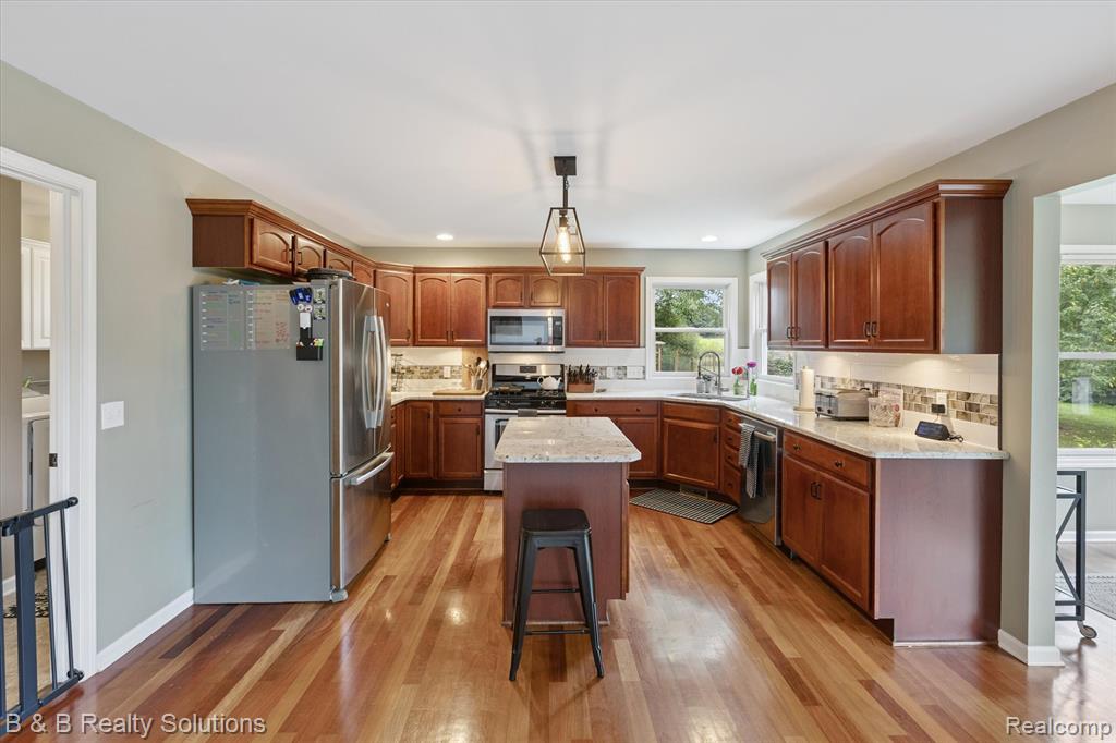 5782 Deer Meadow Trail, North Branch, MI 48461 — Photo 9