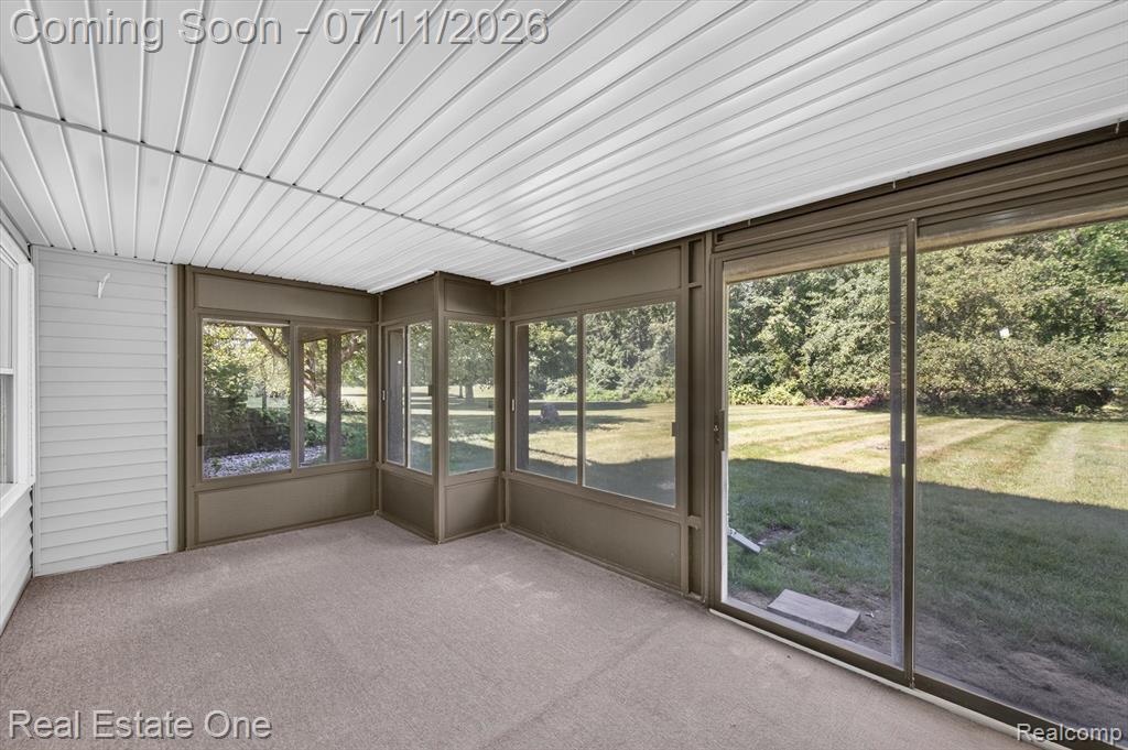 5128 Queensway, Howell, MI 48843 — Photo 50