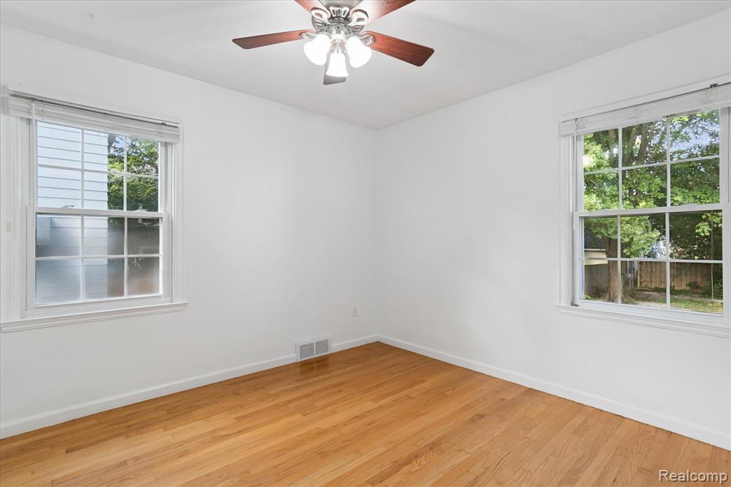 1134 Hutchins Avenue, Ann Arbor, MI 48103 — Photo 17