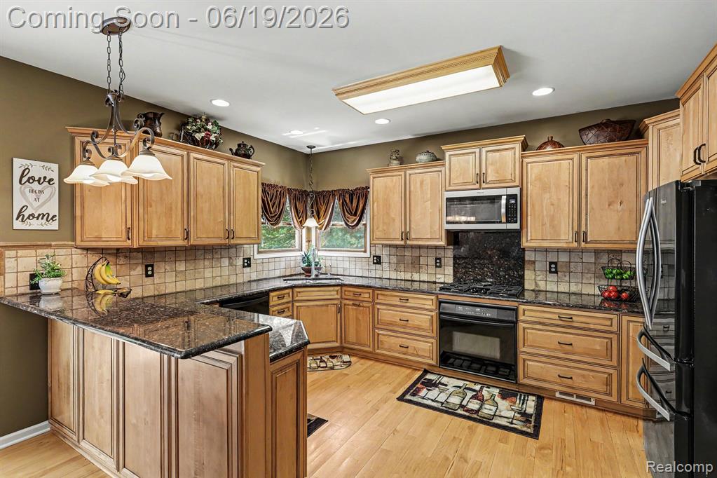 3141 Allison Lane, Highland, MI — Photo 16