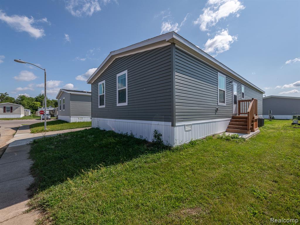 501 Washington, Belleville, MI 48111