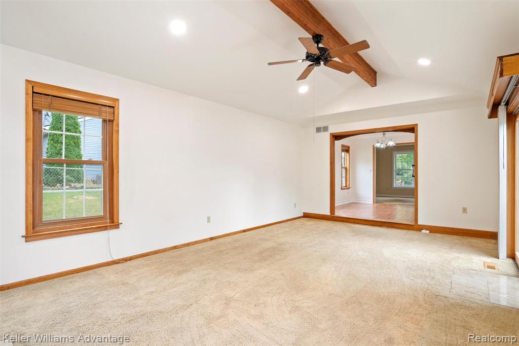 60422 Lamplighter Drive, New Hudson, MI 48165 — Photo 7