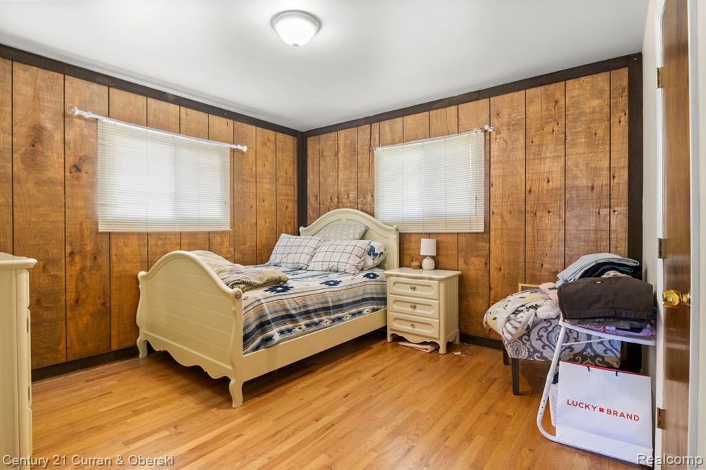 589 HELEN Street, Garden City, MI — Photo 22