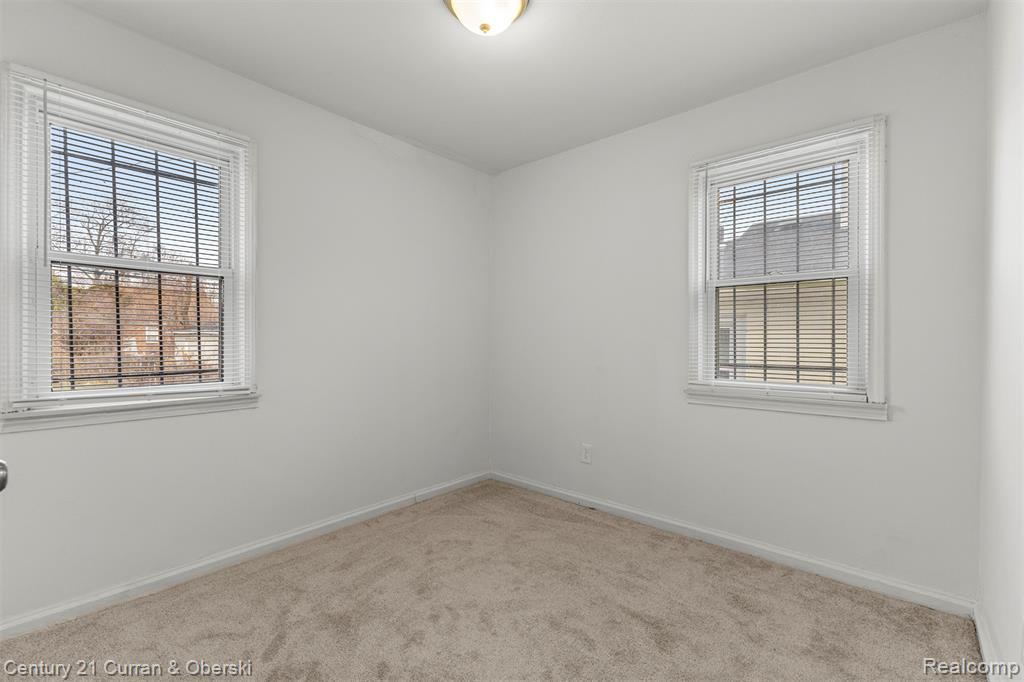 7609 Stout, Detroit, MI 48228 — Photo 18