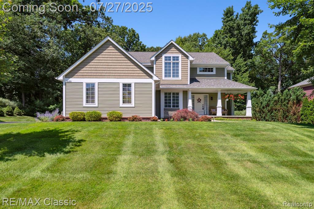 5133 Canyon Oaks Drive, Brighton, MI 48114 — front exterior