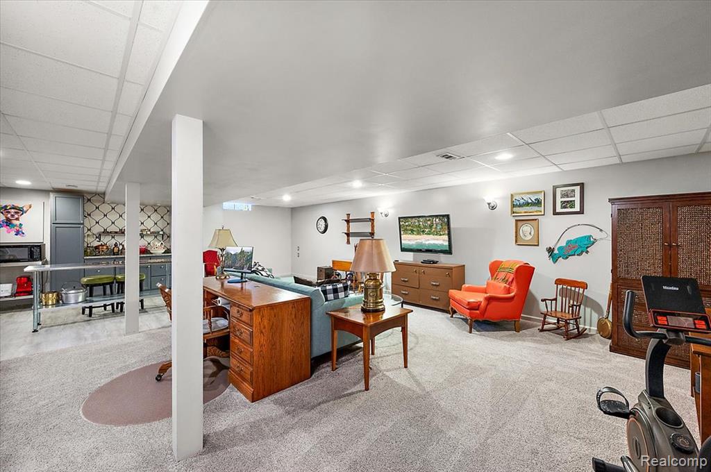 607 Salus Drive, Waterford, MI 48327 — Photo 33