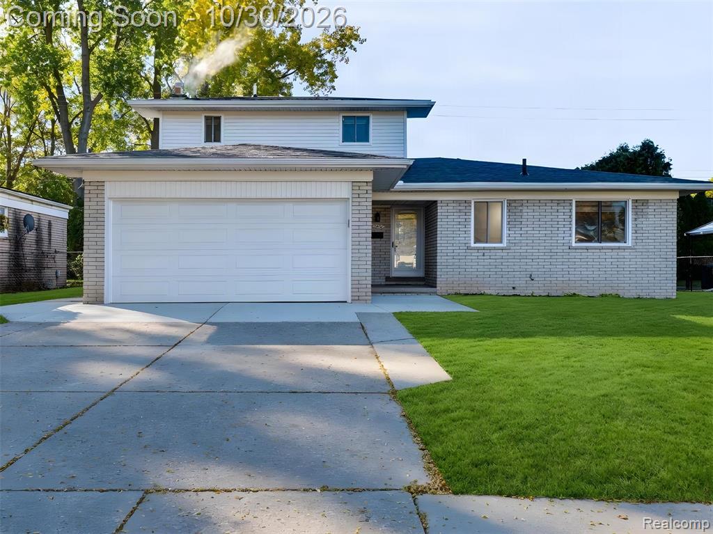 12224 El Camino Drive, Sterling Heights, MI 48312
