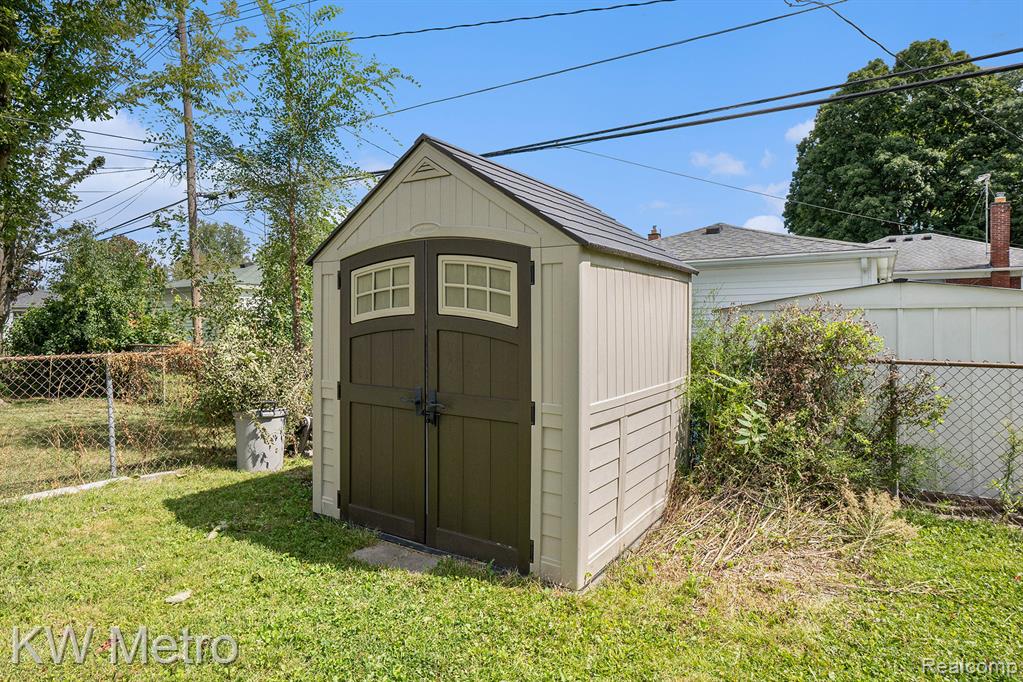9922 Garfield, Redford, MI 48239 — Photo 7