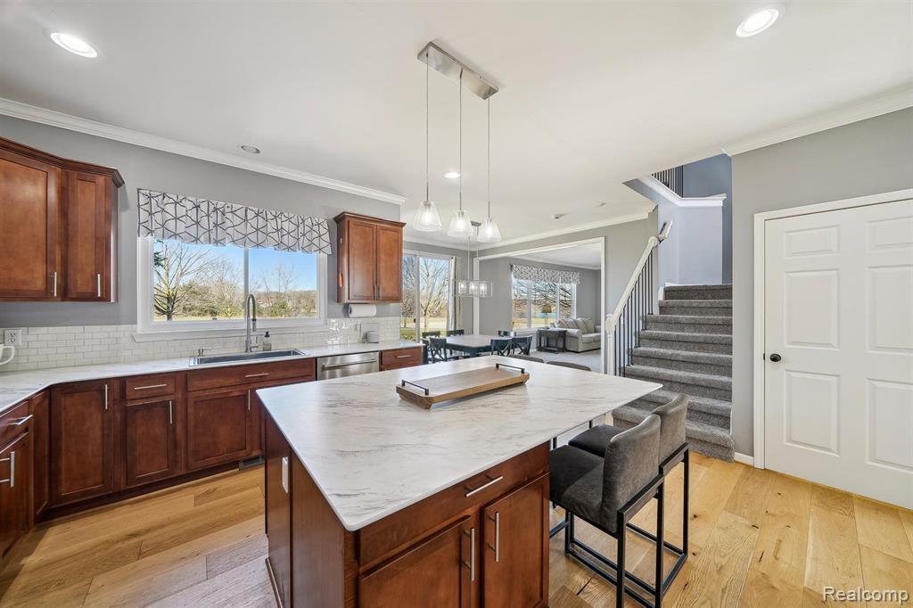 707 BAY POINTE Drive, Oxford, MI 48371 — Photo 10