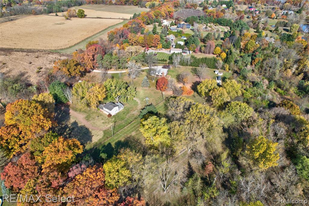 550 W Rose Center Road, Holly, MI 48442 — Photo 3