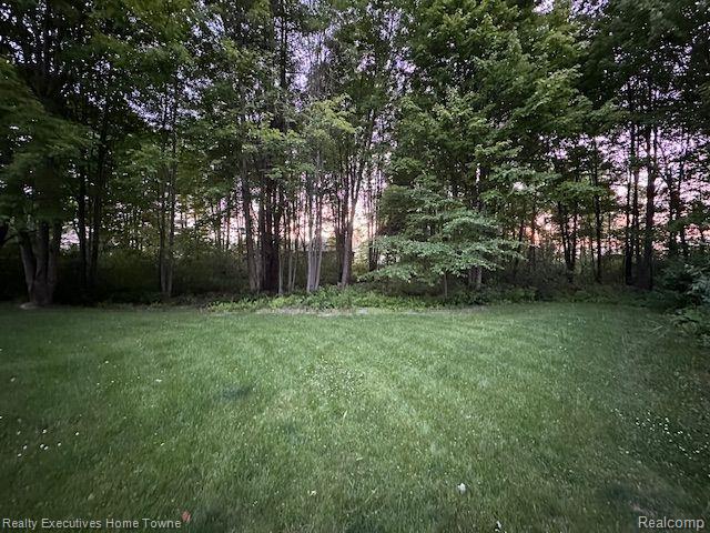 4167 WELLINGTON Court, Fort Gratiot, MI 48059 — Photo 4