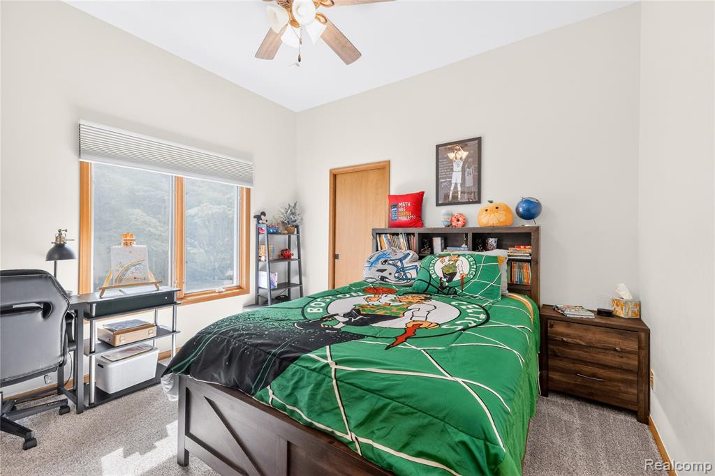 8454 Grays Drive, Grosse Ile, MI 48138 — Photo 36