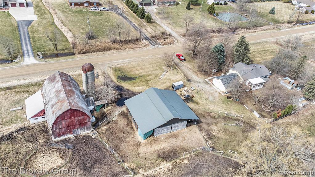 9448 WASHBURN Road, Columbiaville, MI 48421 — Photo 10