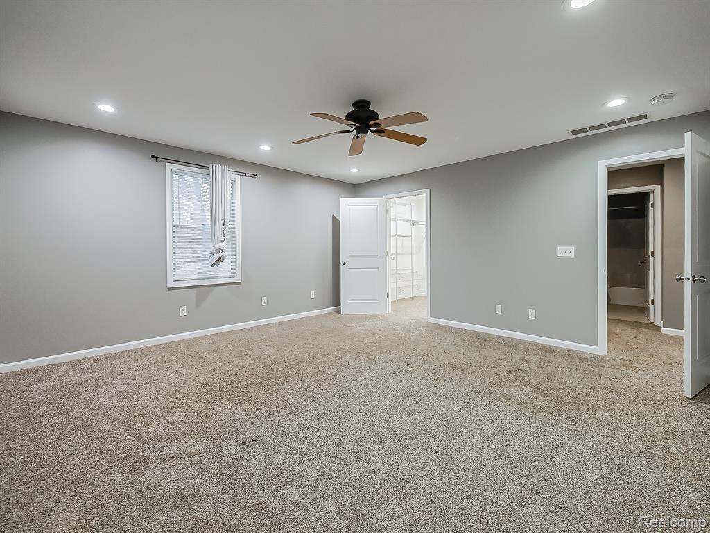 4744 Midland Drive, Pinckney, MI 48169 — Photo 21