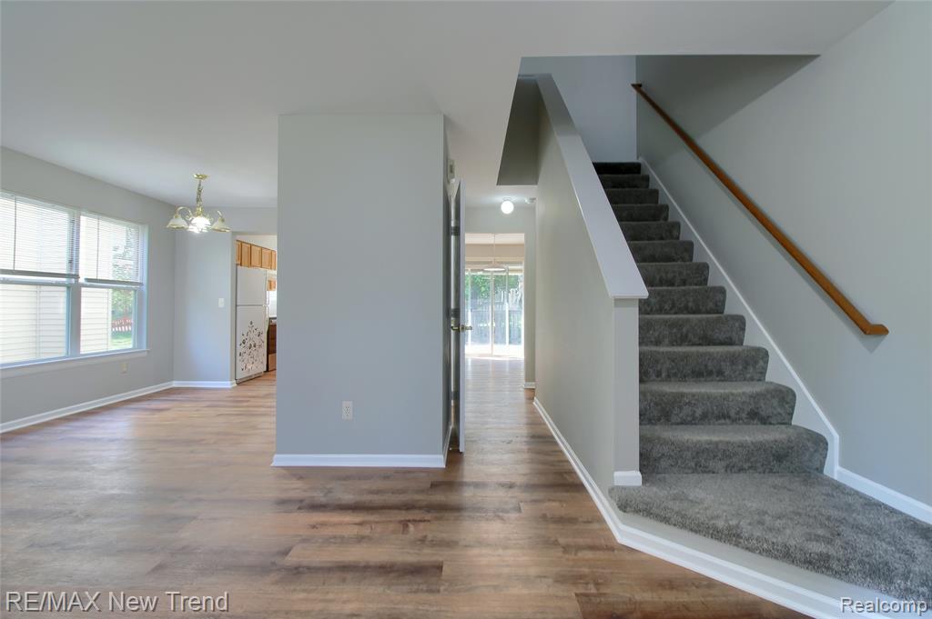 3241 Buckhorn Court - Photo 5