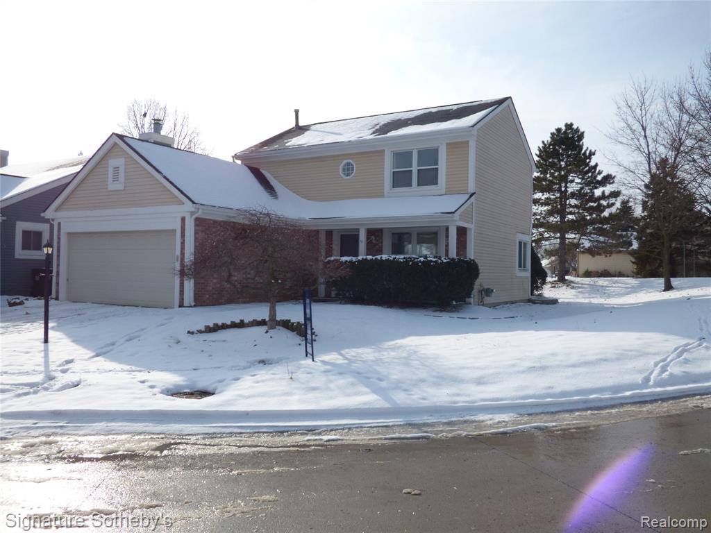 461 Farmridge Court, Rochester Hills, MI 48307 — front exterior